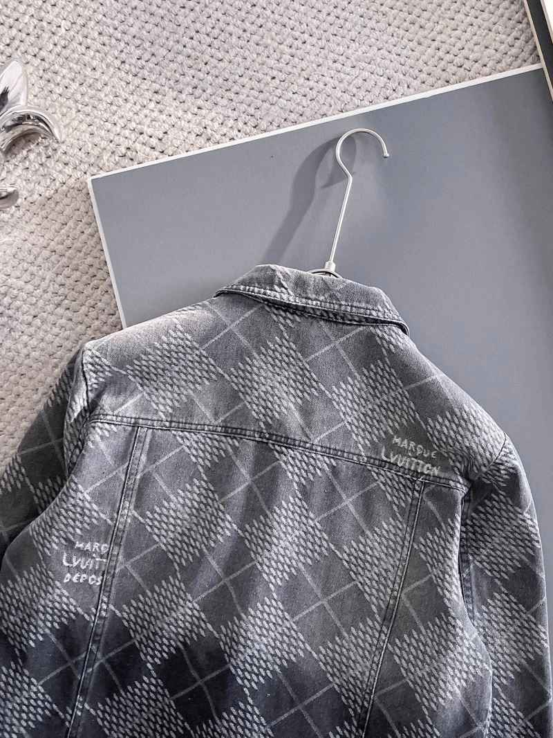 Louis Vuitton Outwear Snug 137669
