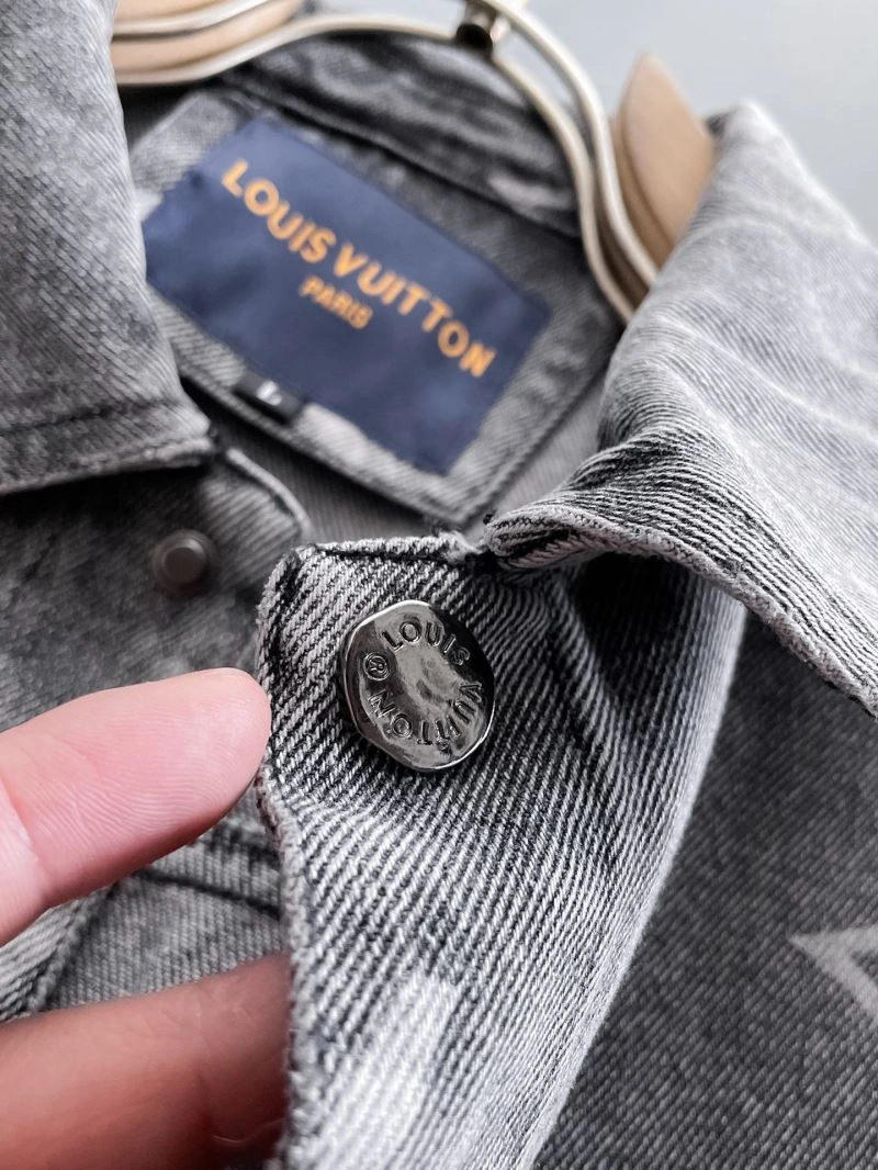 Affordable Louis Vuitton Outwear 137661