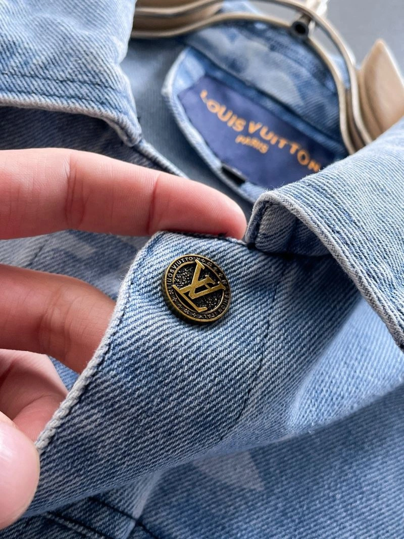 Louis Vuitton Outwear FreshLook 137664