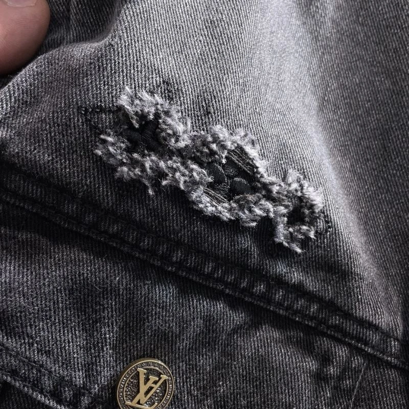 Modern Louis Vuitton Outwear 137676