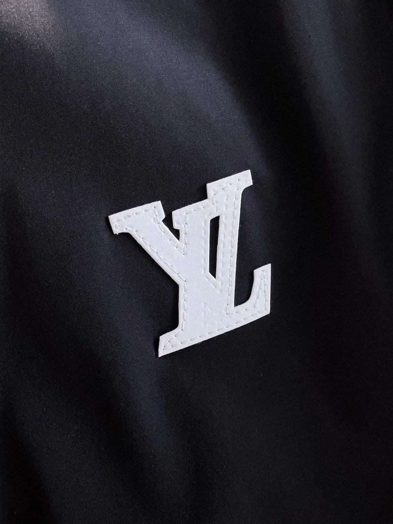 Attractive Louis Vuitton Outwear 137656