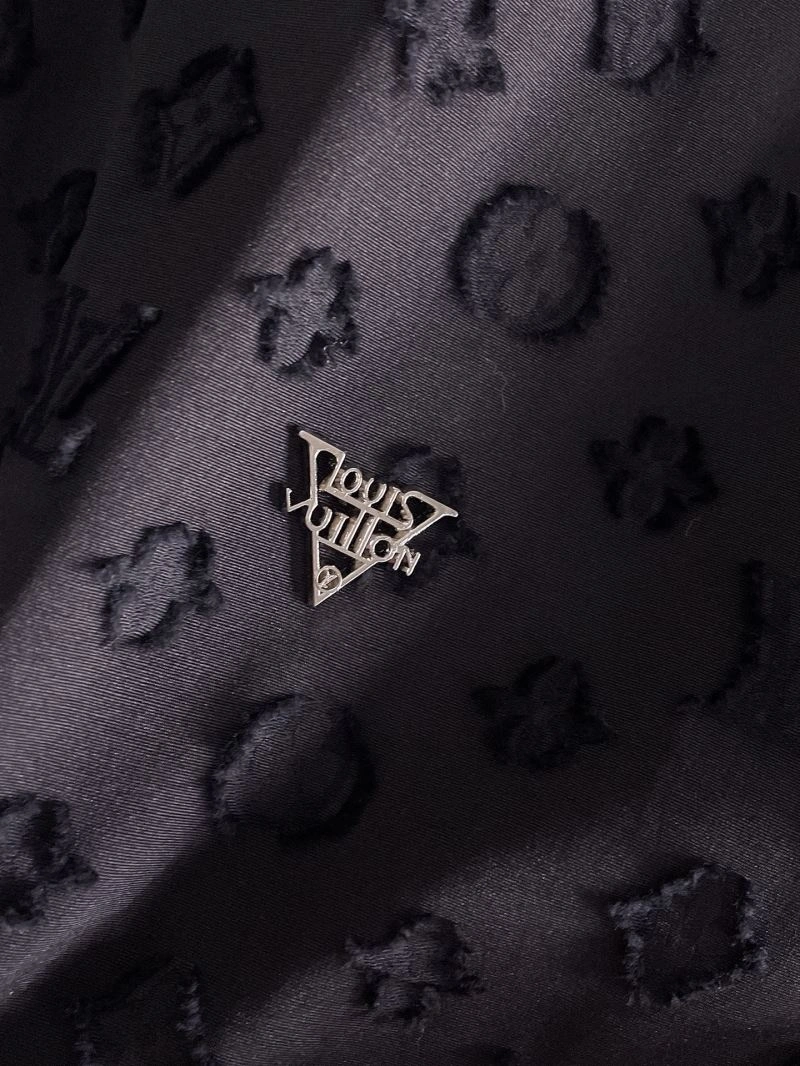 FreshLook Louis Vuitton Outwear 137658