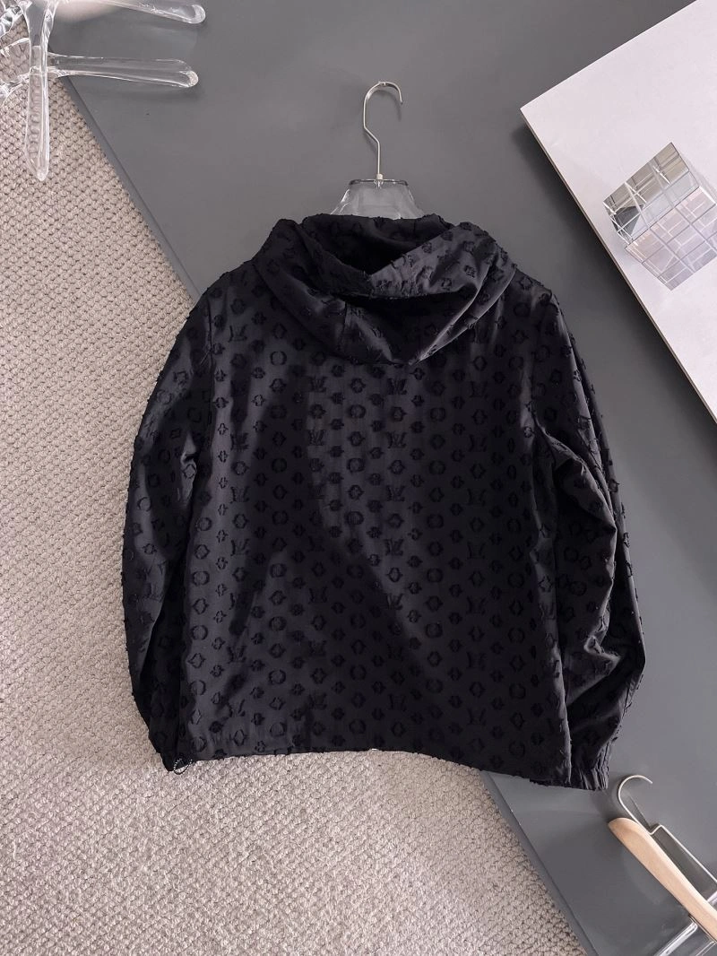 FreshLook Louis Vuitton Outwear 137658