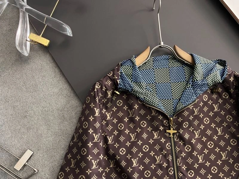 Louis Vuitton Outwear ZipUp 137691