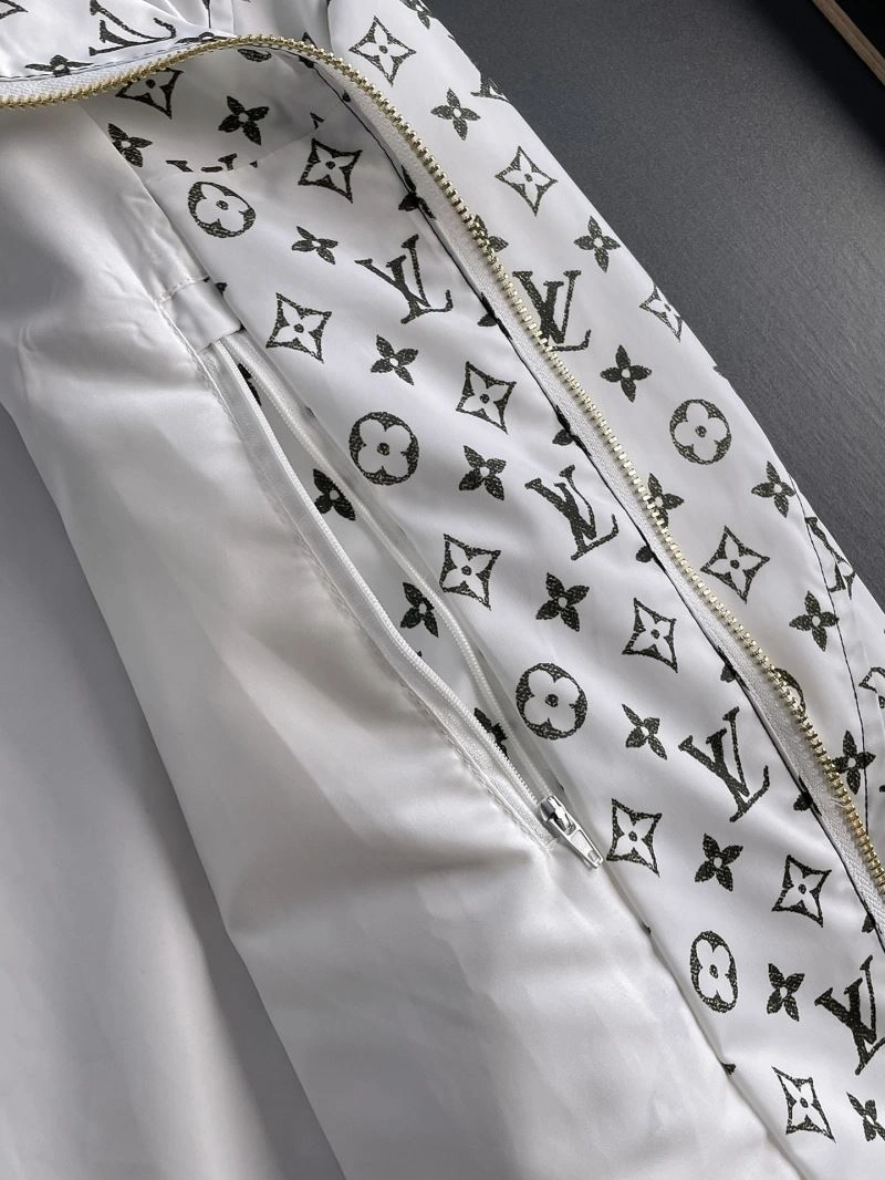Louis Vuitton Outwear EasyCare 137653