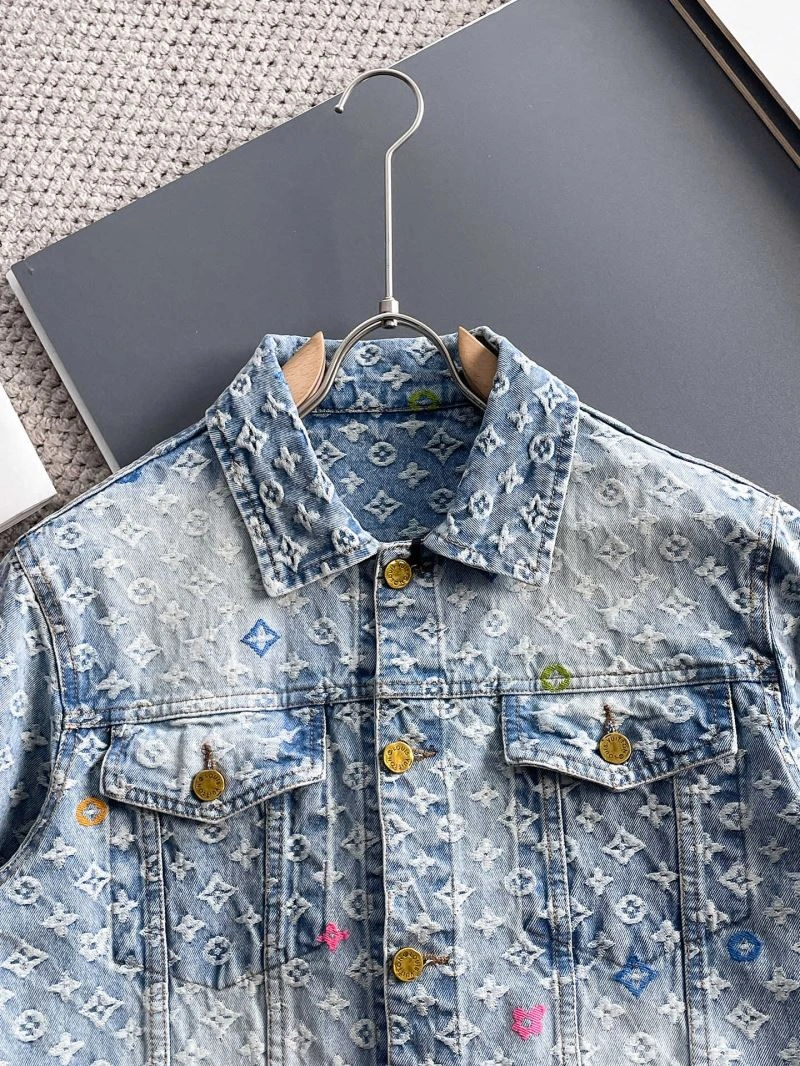 Louis Vuitton Outwear Packable 137651