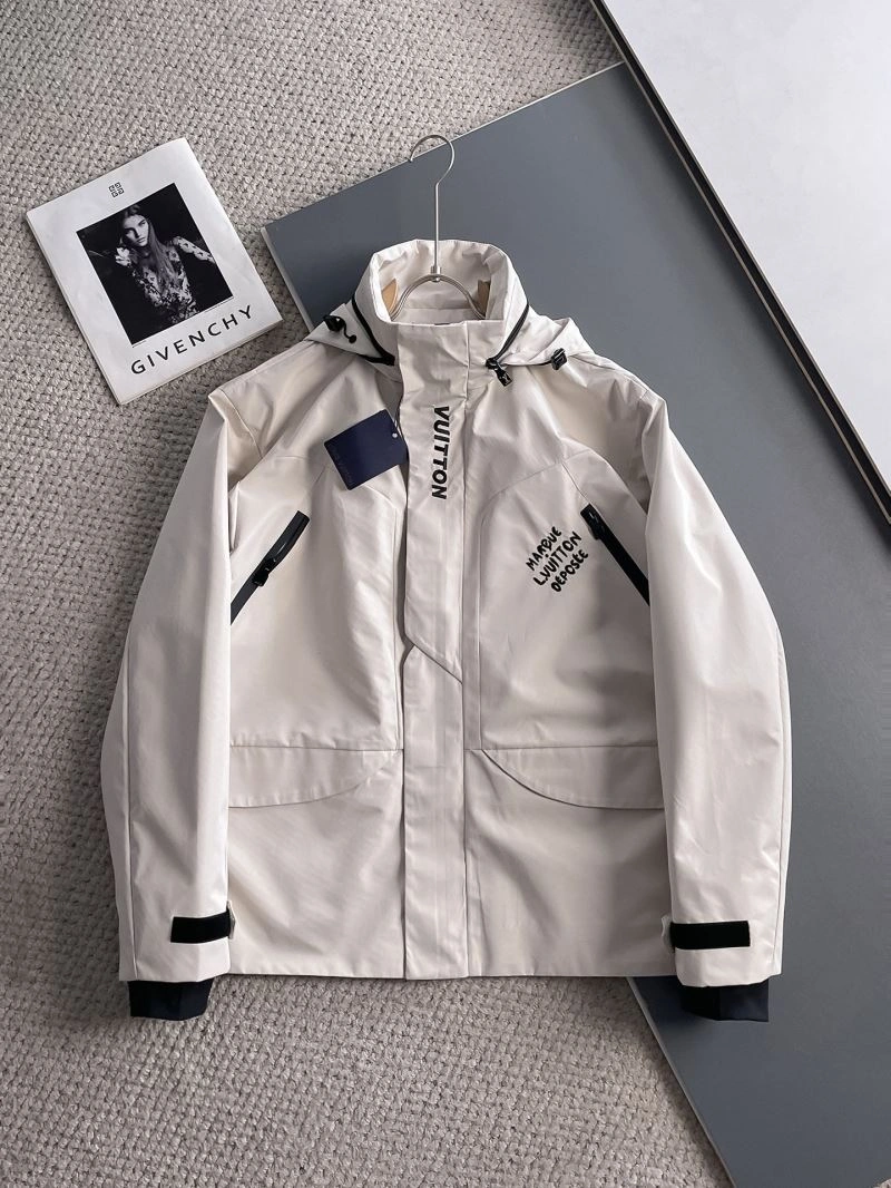 Louis Vuitton Outwear TimelessDesign 137646