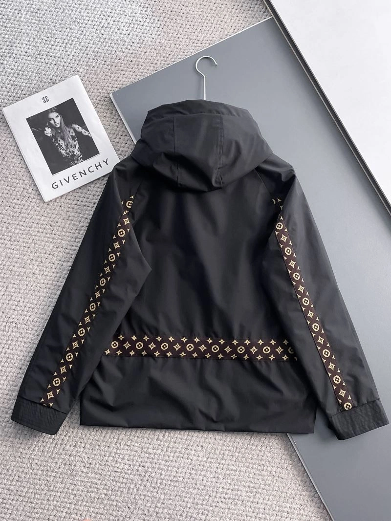 EasyCare Louis Vuitton Outwear 137643