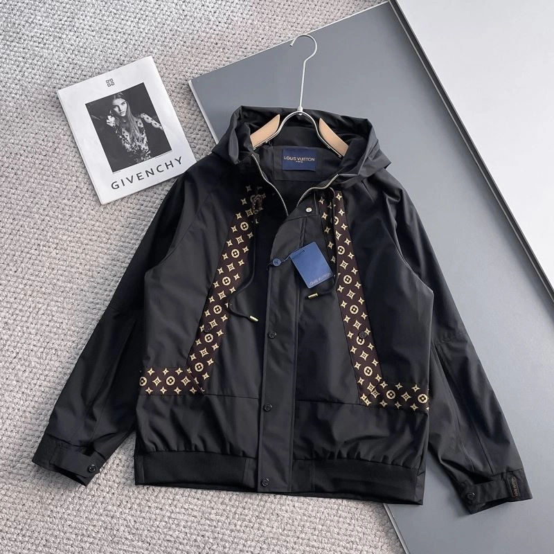 EasyCare Louis Vuitton Outwear 137643