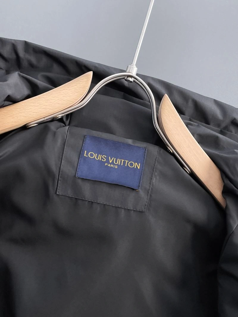 EasyCare Louis Vuitton Outwear 137643