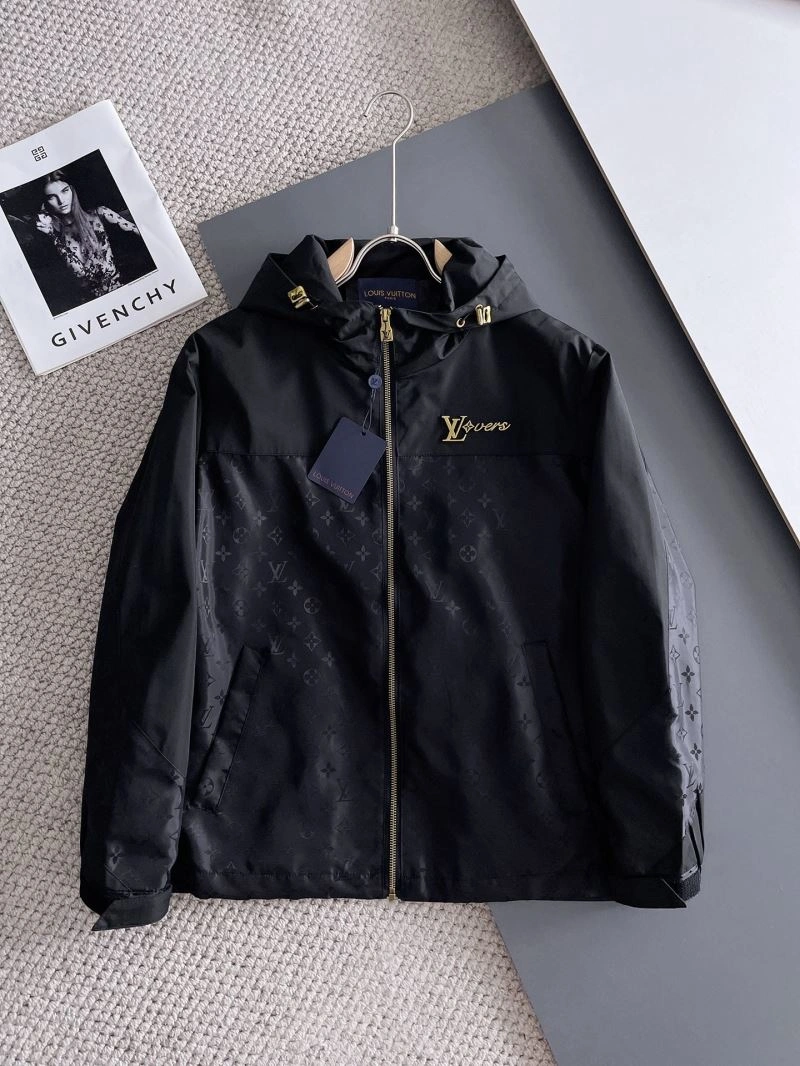 Resilient Louis Vuitton Outwear 137639