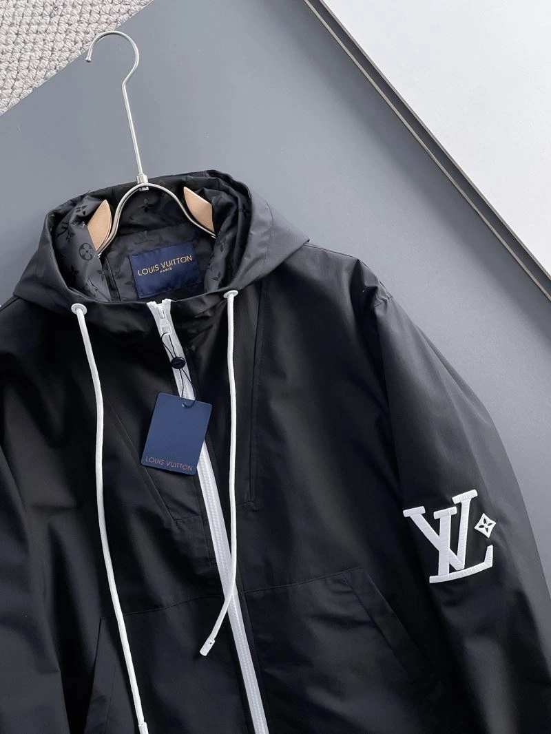 UrbanChic Louis Vuitton Outwear 137625