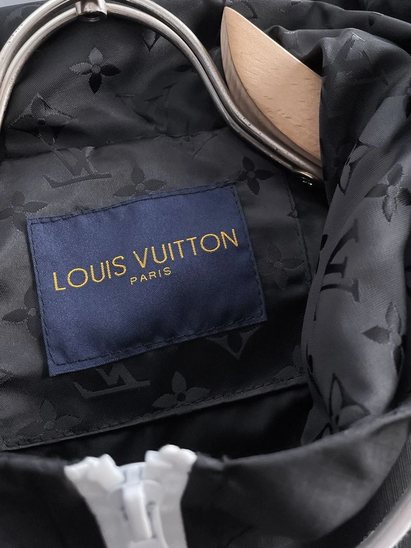 UrbanChic Louis Vuitton Outwear 137625