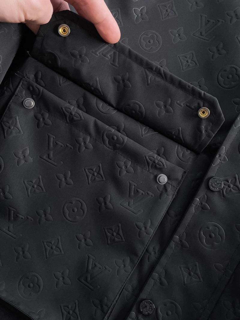 OnTrend Louis Vuitton Outwear 137632