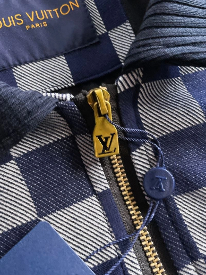 Original Louis Vuitton Outwear 137633