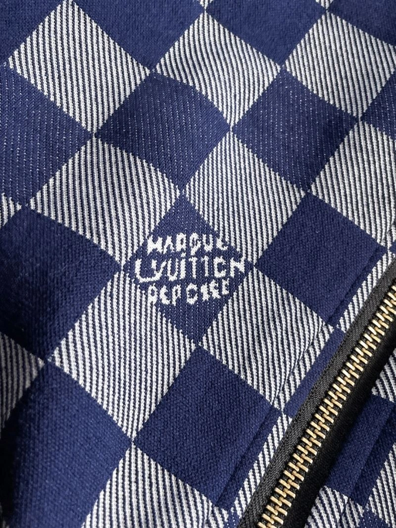 Original Louis Vuitton Outwear 137633