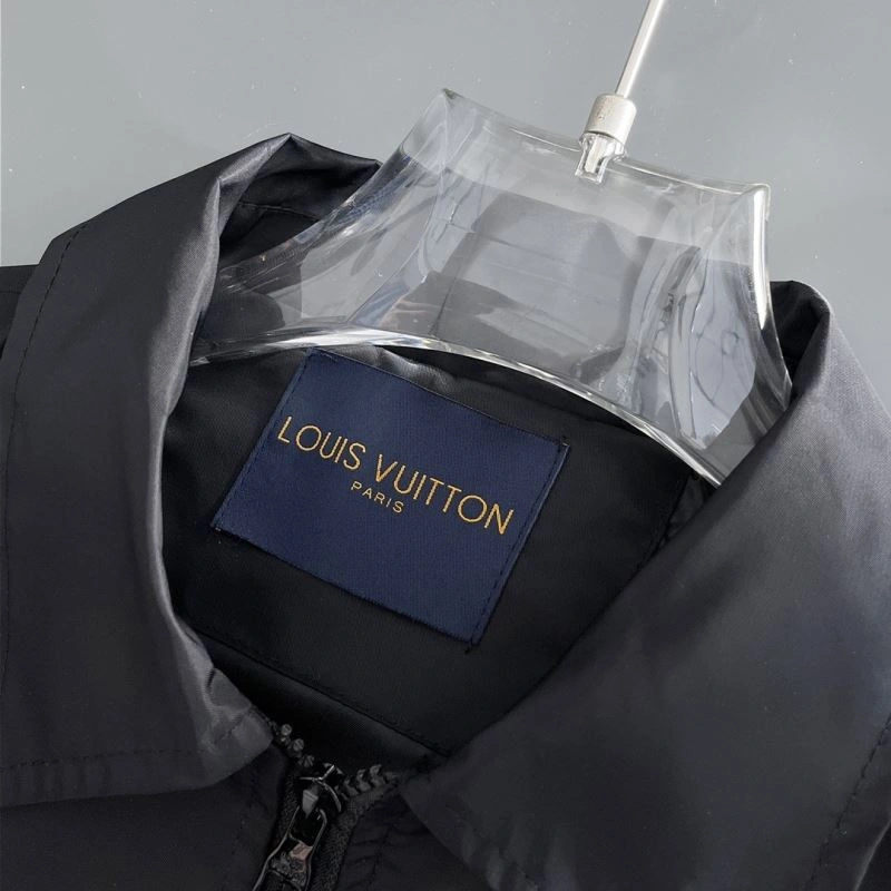 Louis Vuitton Outwear Timeless 137615