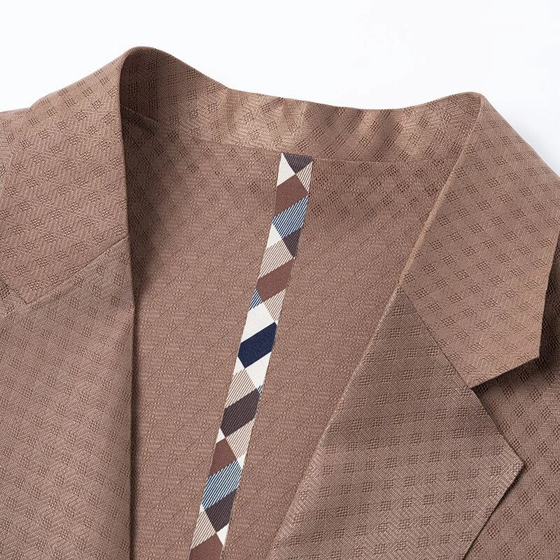 Breathable Louis Vuitton Outwear 137617