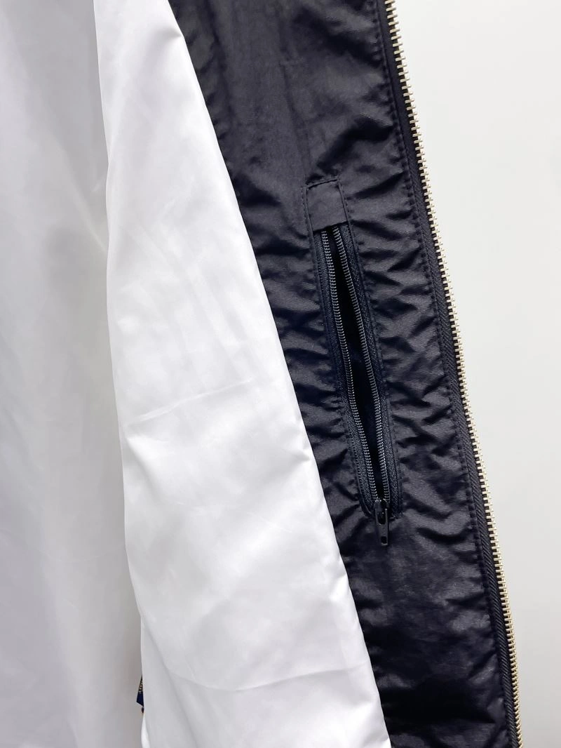 Louis Vuitton Outwear Classic 137614