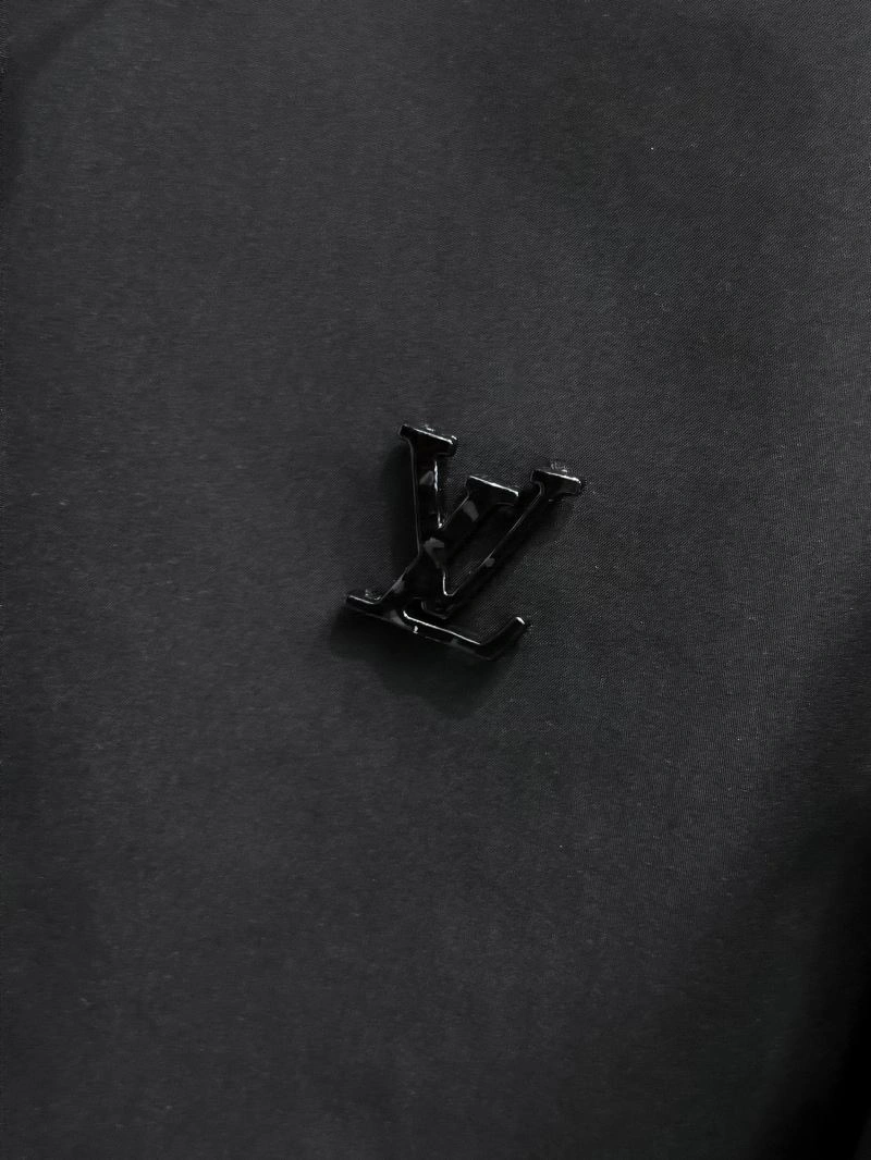 HighQuality Louis Vuitton Outwear 137609