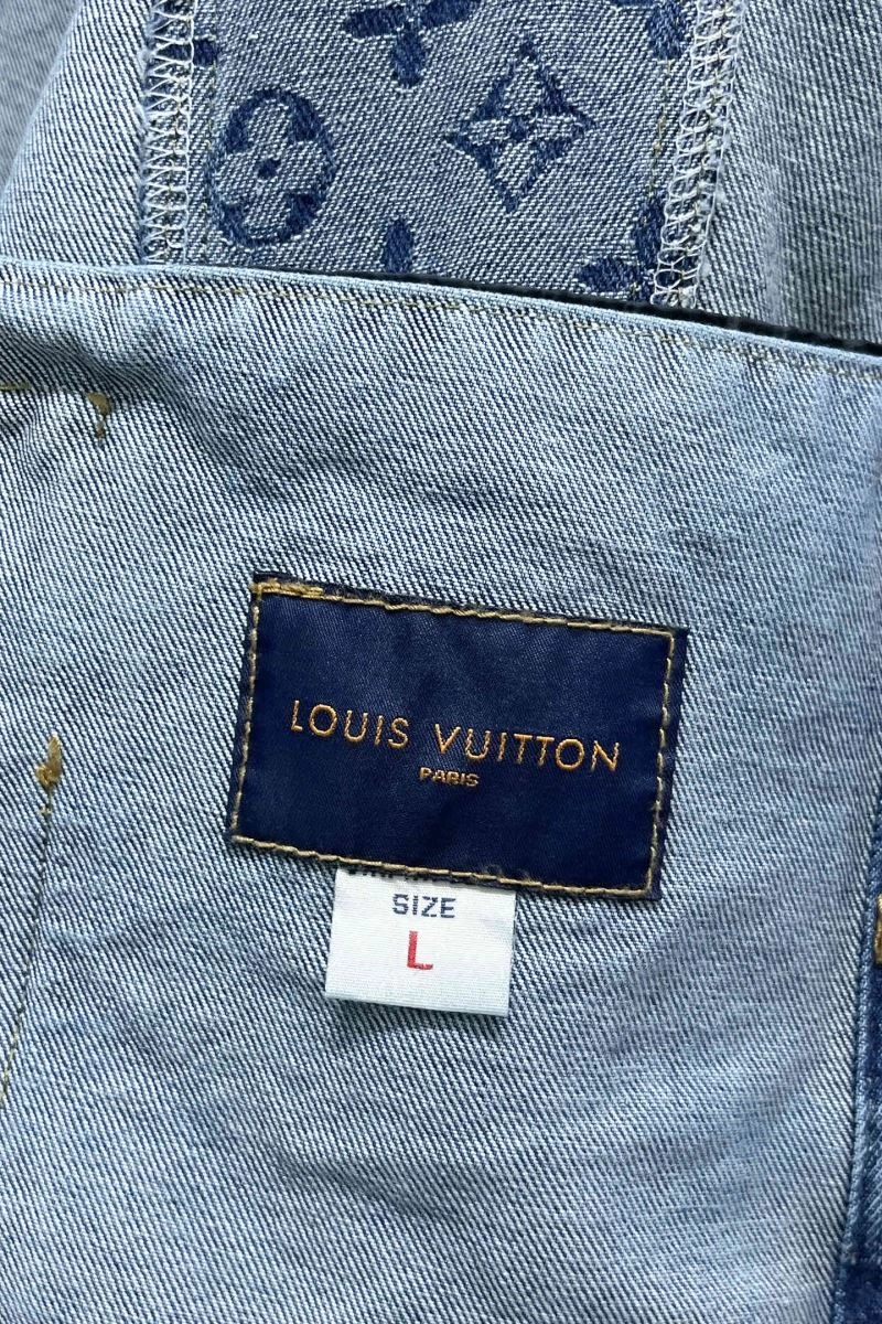 Louis Vuitton Outwear ZipUp 137607