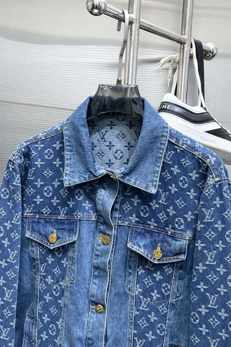Louis Vuitton Outwear ZipUp 137607
