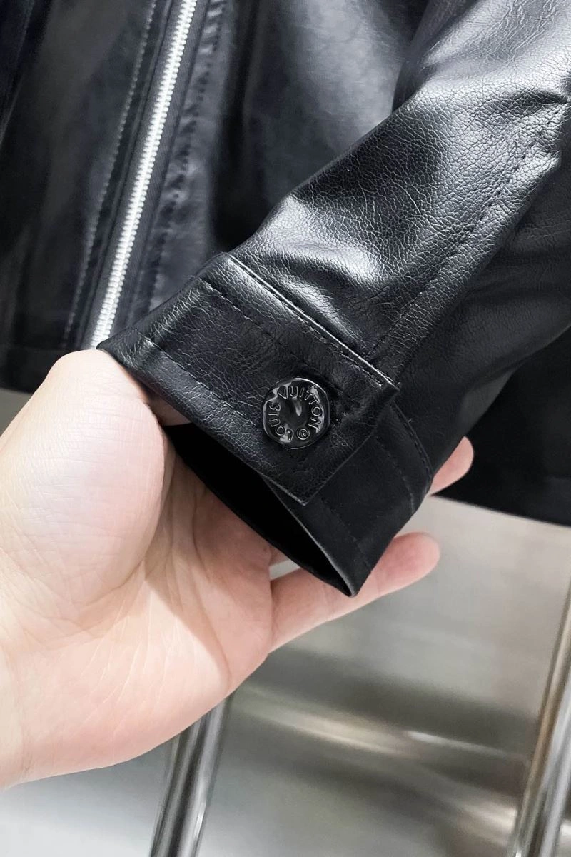 Louis Vuitton Outwear ZeroBulk 137601