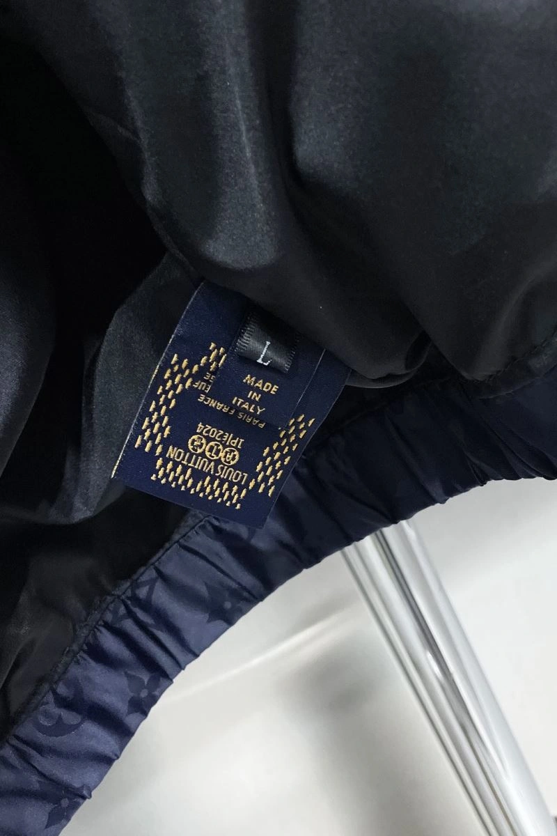 FreshLook Louis Vuitton Outwear 137605