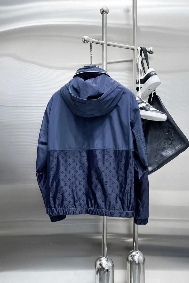 FreshLook Louis Vuitton Outwear 137605