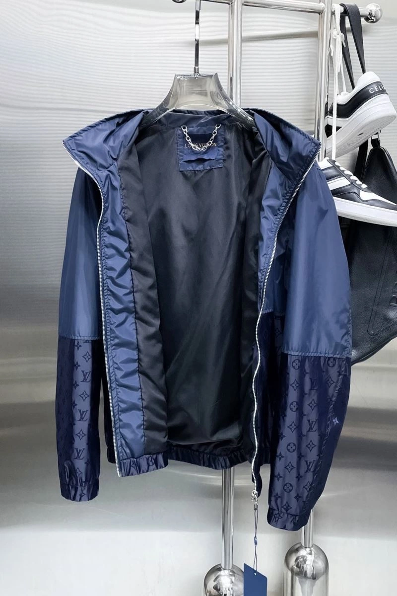 FreshLook Louis Vuitton Outwear 137605