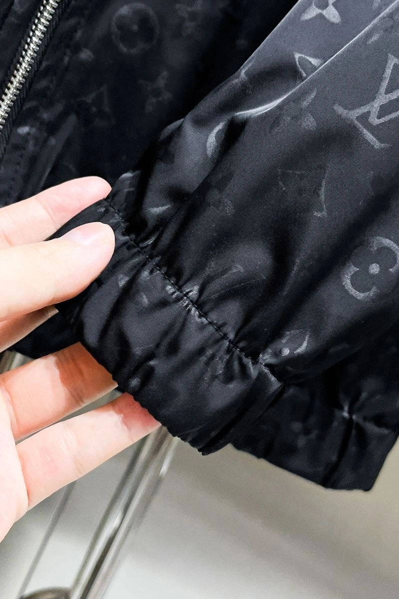 Resilient Louis Vuitton Outwear 137600