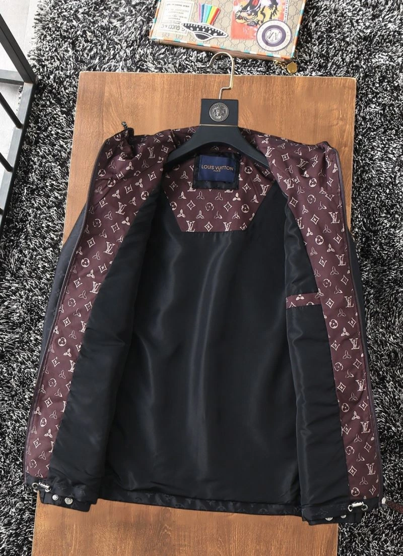 TopPick Louis Vuitton Outwear 137597