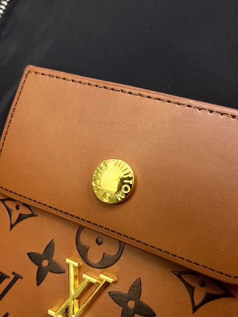 Neat Louis Vuitton Outwear 137593