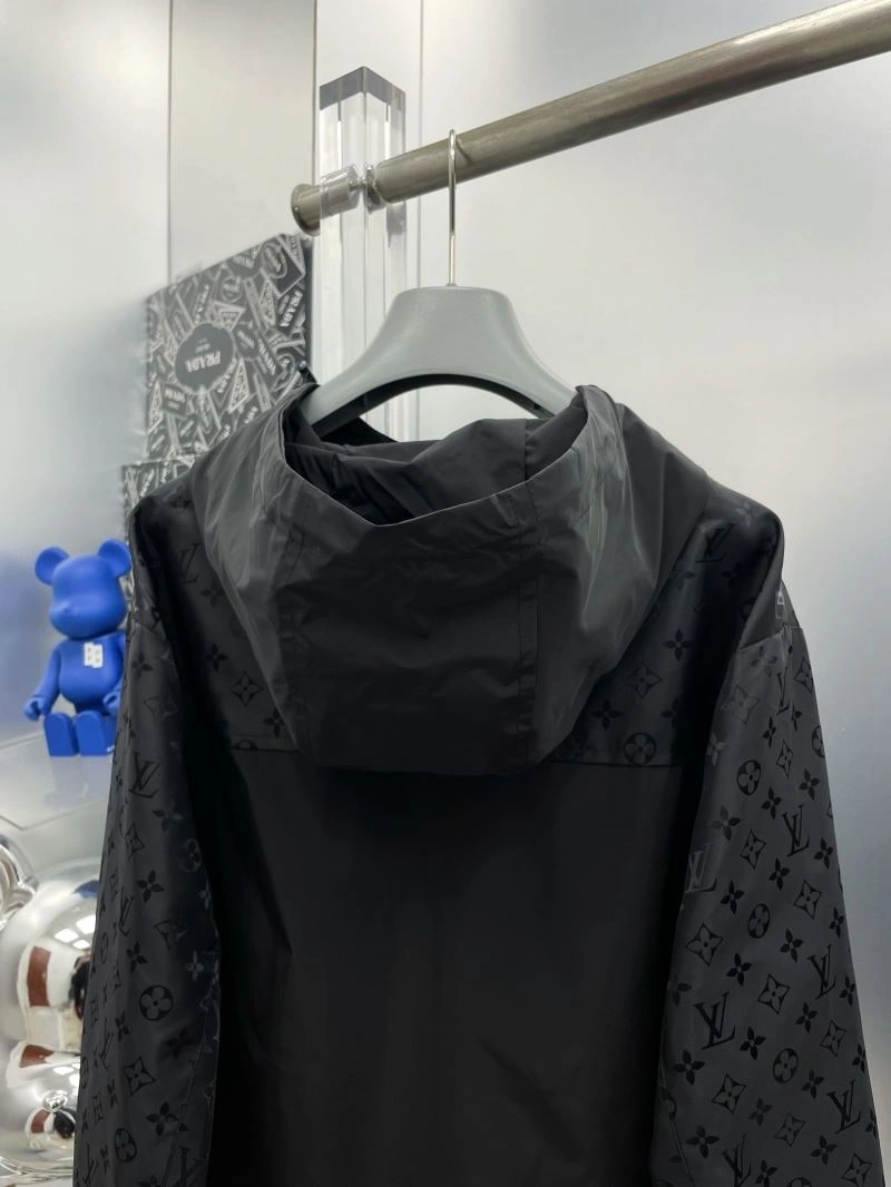 Louis Vuitton Outwear Effortless 137581
