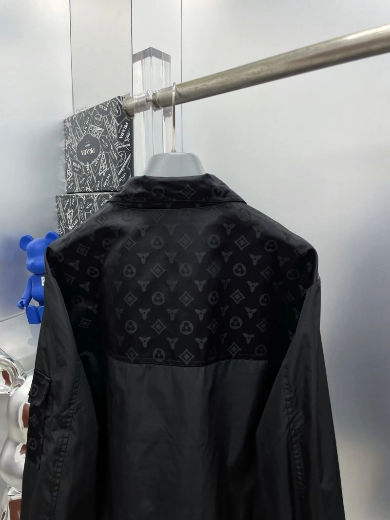Louis Vuitton Outwear Breathable 137577