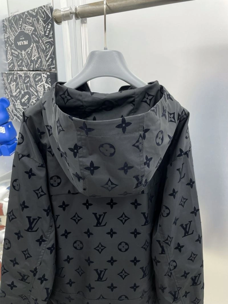 Louis Vuitton Outwear HighPerformance 137574