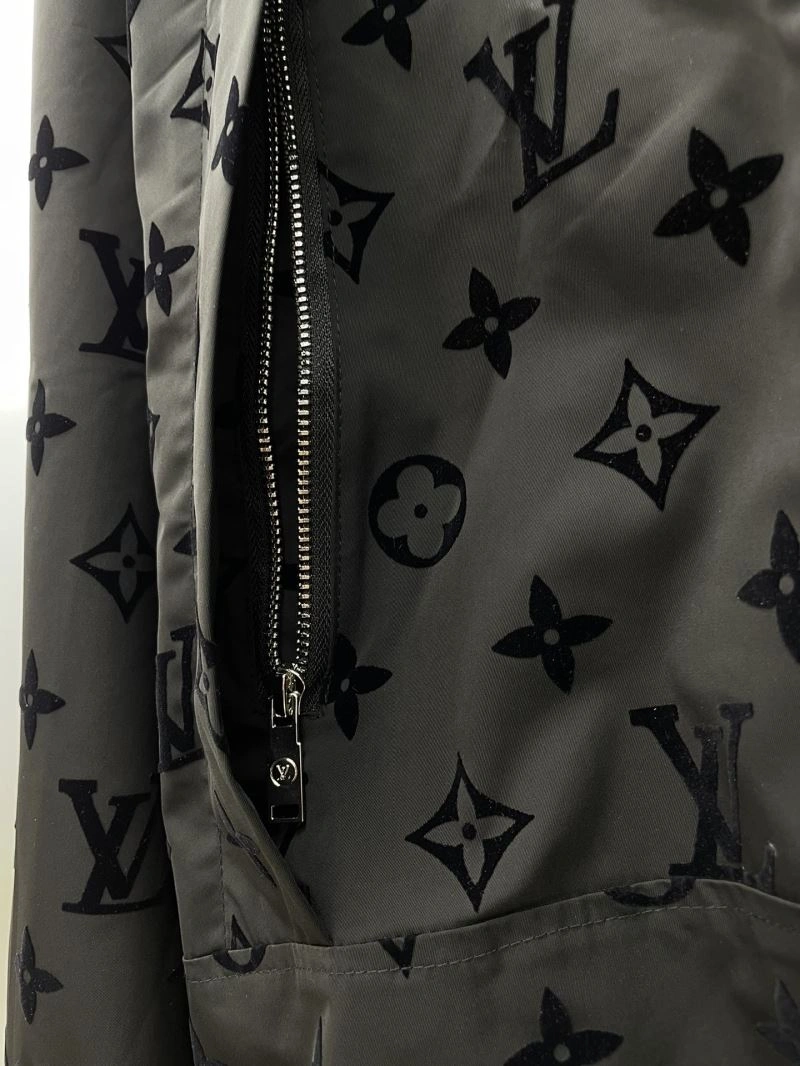 Louis Vuitton Outwear HighPerformance 137574