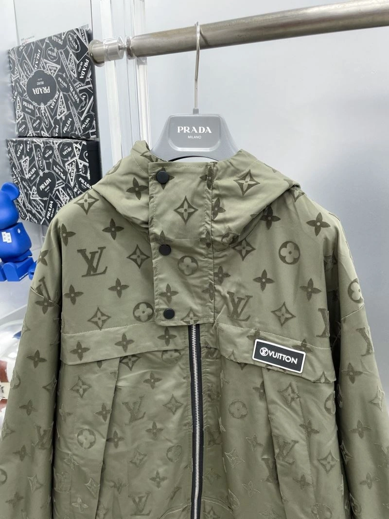 Louis Vuitton Outwear WellDesigned 137588