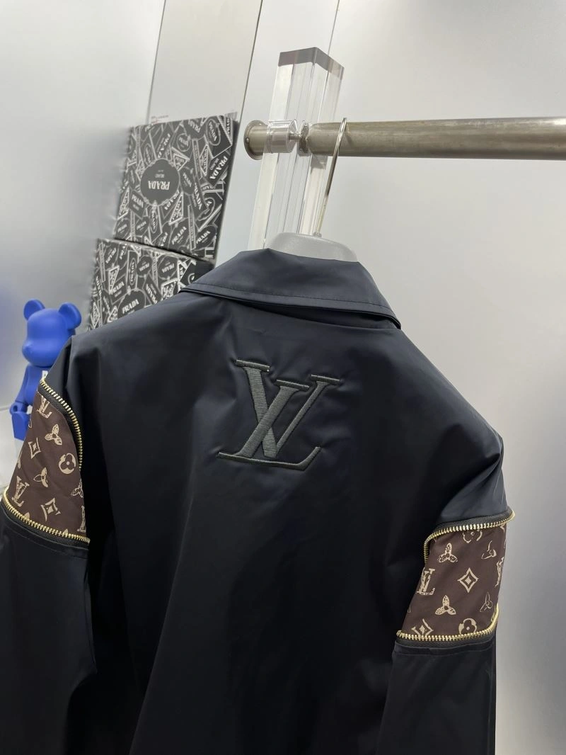 Youthful Louis Vuitton Outwear 137587