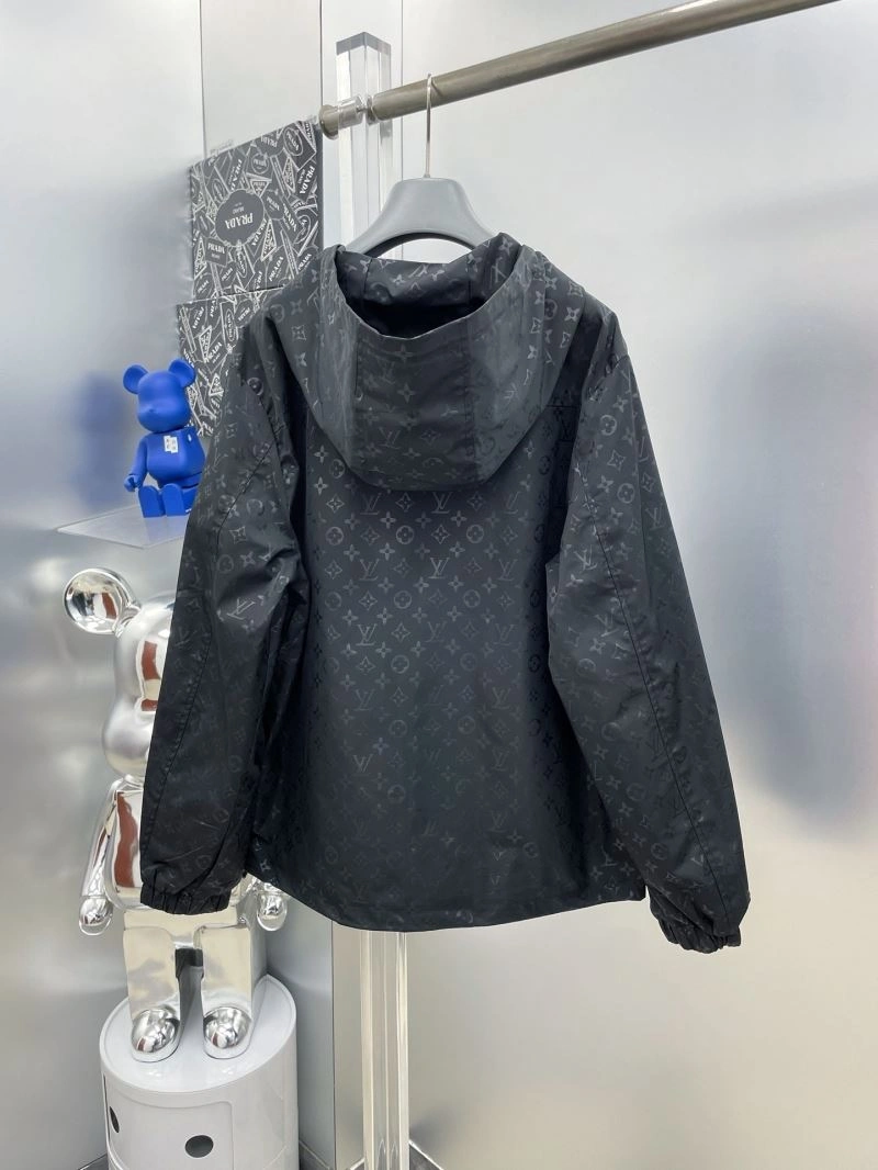 Louis Vuitton Outwear Upgraded 137572