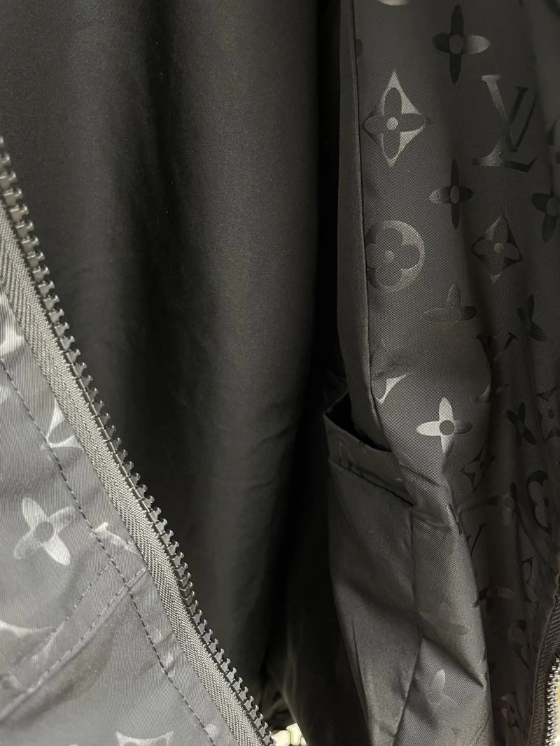 Louis Vuitton Outwear Upgraded 137572