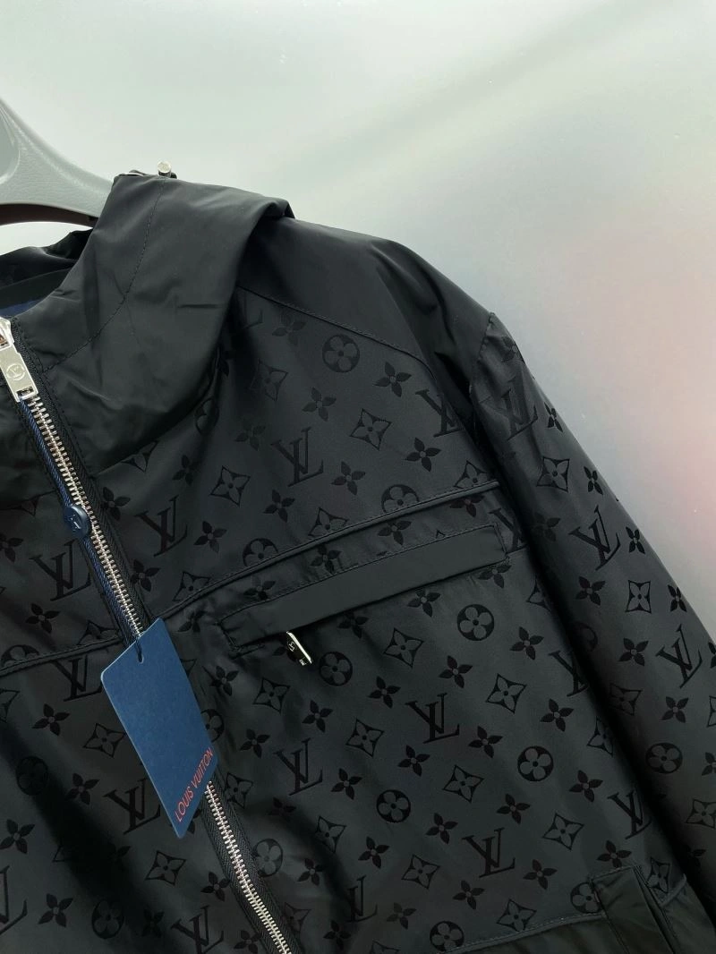 Louis Vuitton Outwear Trendsetting 137569