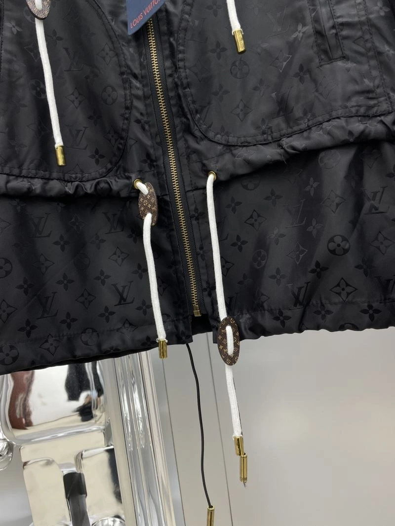 Louis Vuitton Outwear Refined 137563