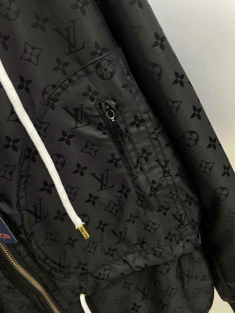 Louis Vuitton Outwear Refined 137563