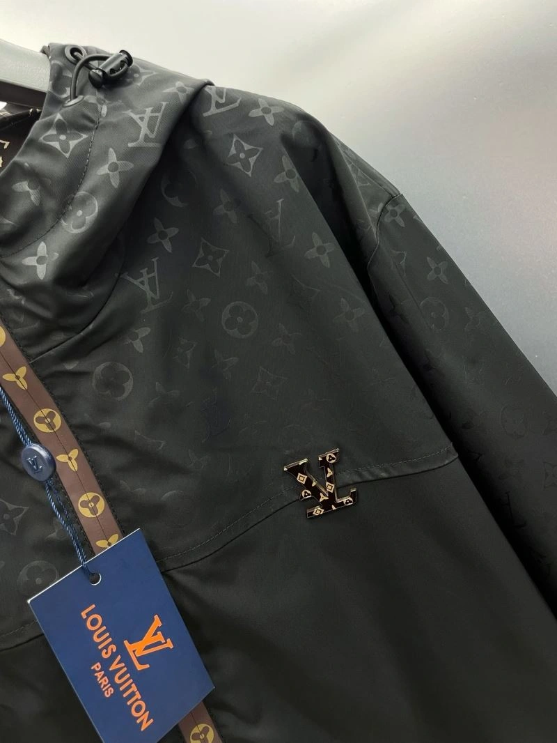 Louis Vuitton Outwear OdorResistant 137561