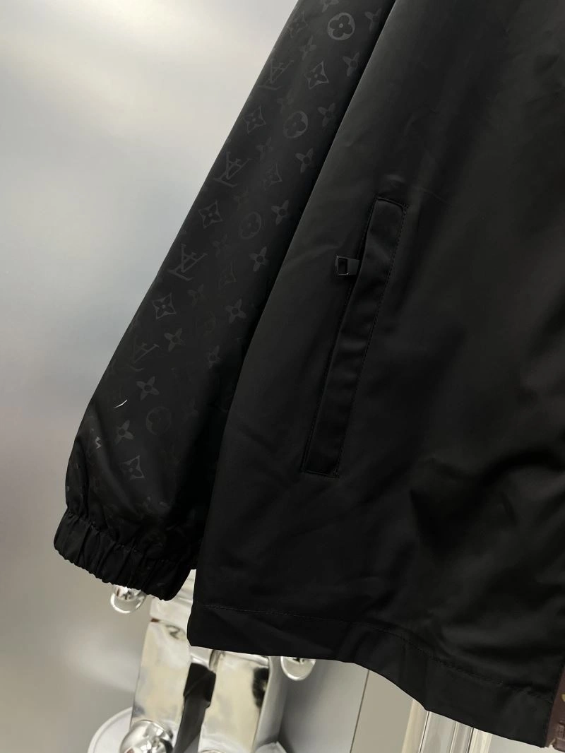 Louis Vuitton Outwear OdorResistant 137561