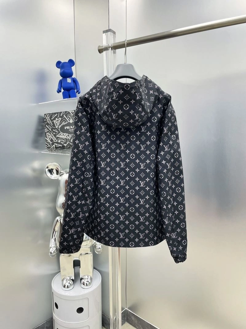 Louis Vuitton Outwear FlexibleFit 137570