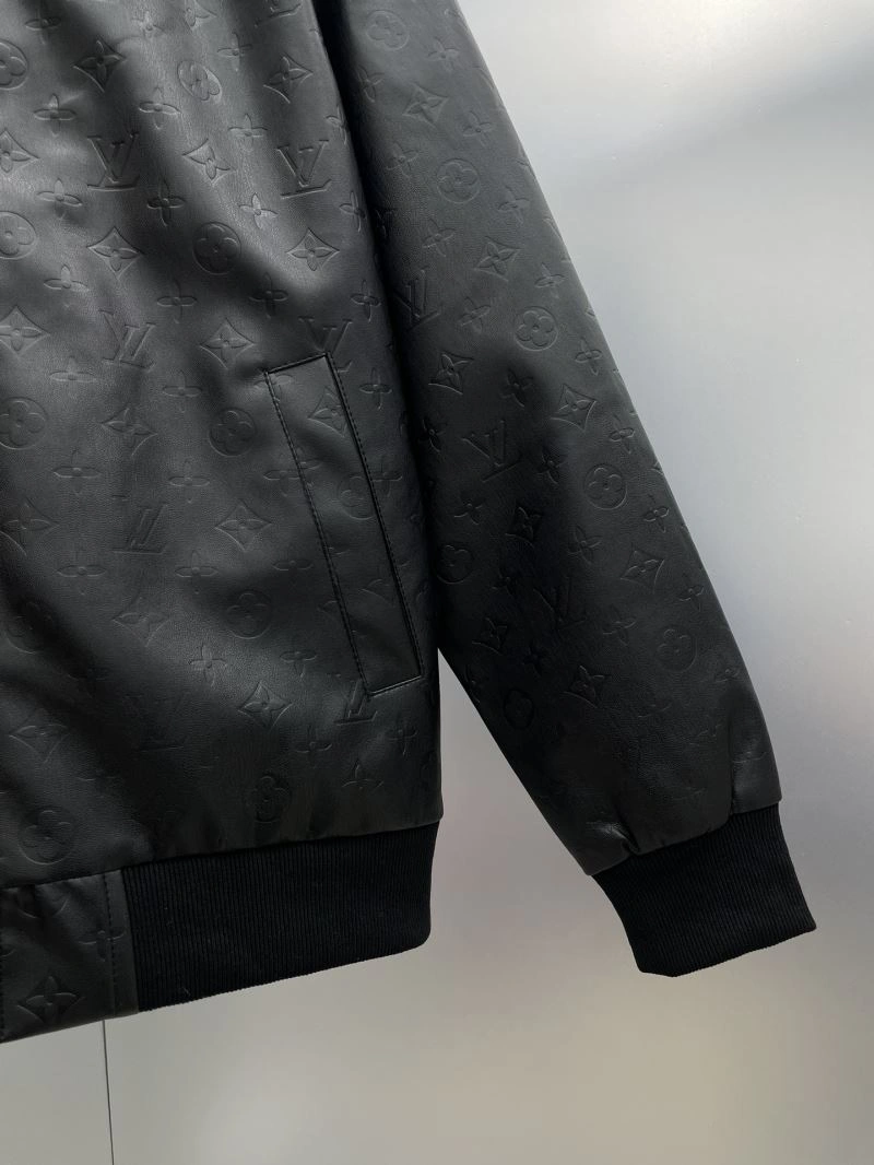 Elegant Louis Vuitton Outwear 137553