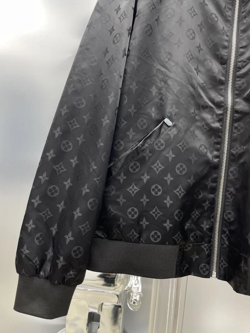 Louis Vuitton Outwear Contemporary 137567