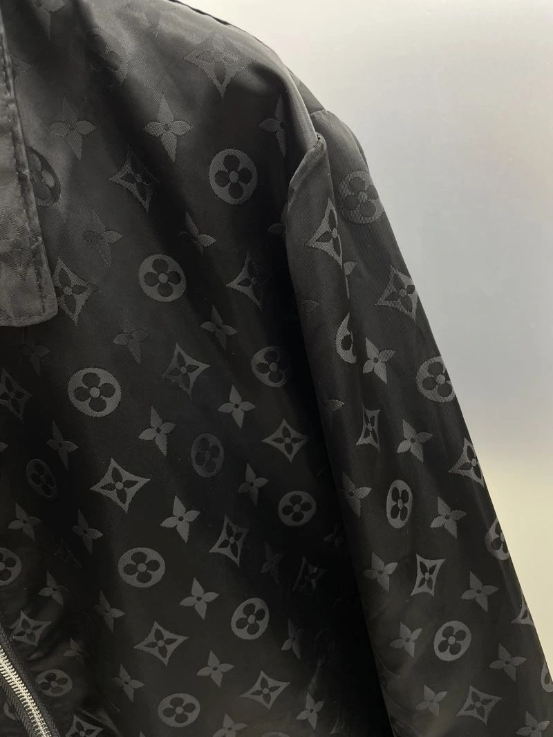 Louis Vuitton Outwear Contemporary 137567